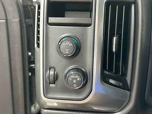 Used 2017 Chevrolet Silverado 1500 LT w/ All Star Edition AWD/4WD image 13