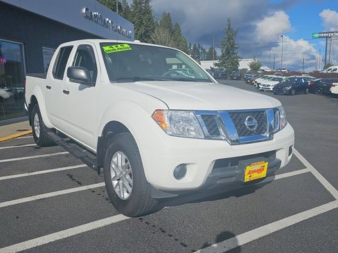 Used 2017 Nissan Frontier SV AWD/4WD image 7
