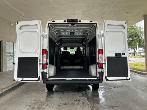 Used 2025 RAM ProMaster 2500 w/ Convenience Group FWD image 33