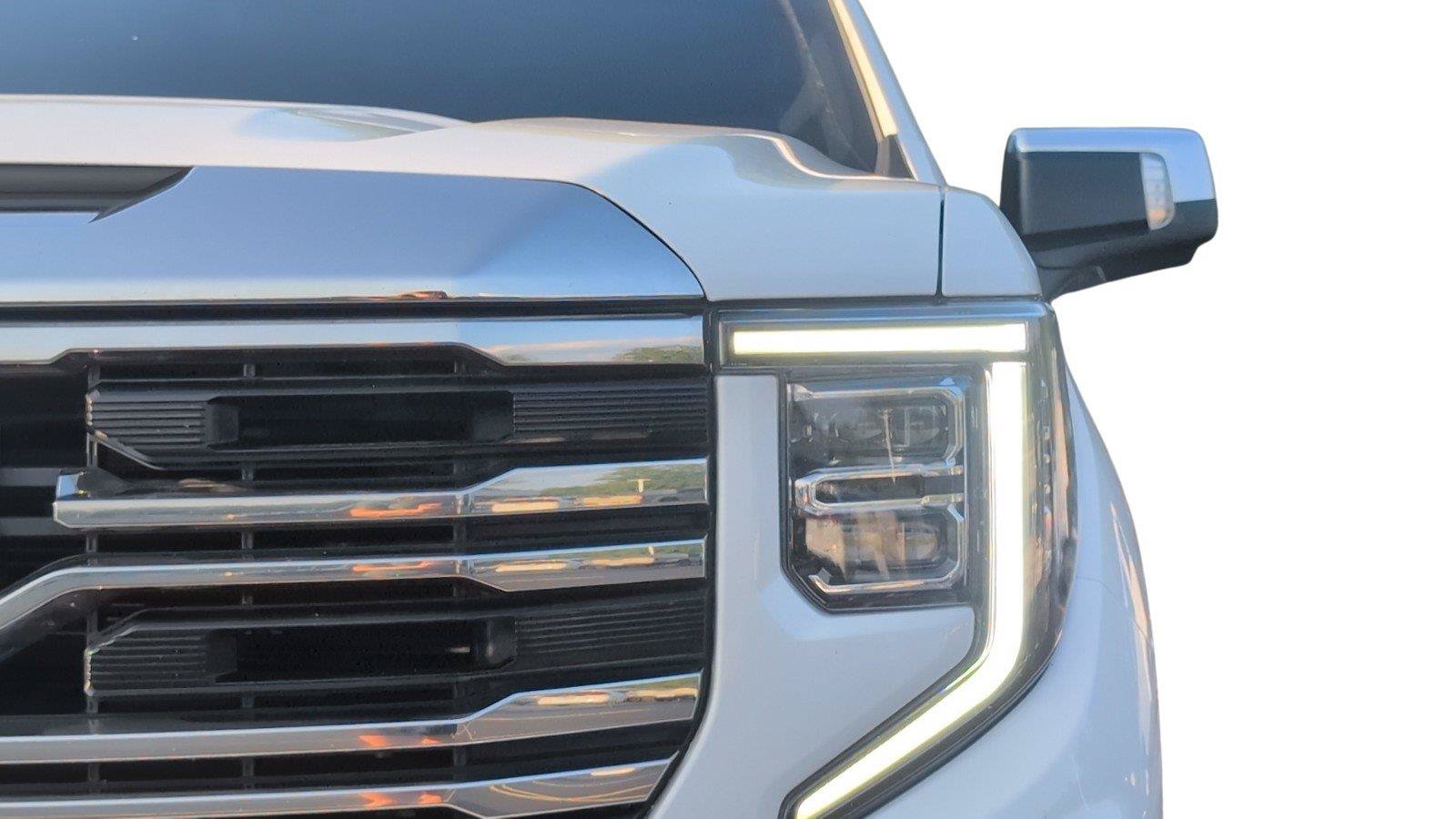 Used 2023 GMC Sierra 1500 SLT w/ SLT Premium Package AWD/4WD image 13