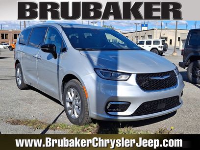 New 2026 Chrysler Pacifica Limited