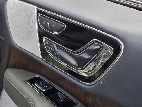 Used 2023 Lincoln Navigator Black Label image 5