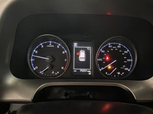Used 2017 Toyota RAV4 LE w/ All Weather Liner Package FWD image 25