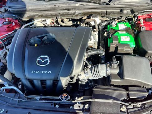 Used 2019 MAZDA MAZDA3 Sedan w/ Preferred Package image 11