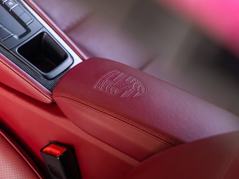 Certified 2024 Porsche 718 Cayman S RWD image 36
