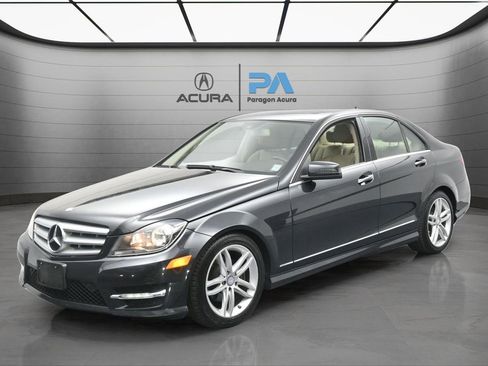 Used 2012 Mercedes-Benz C 300 4MATIC Sedan image 1