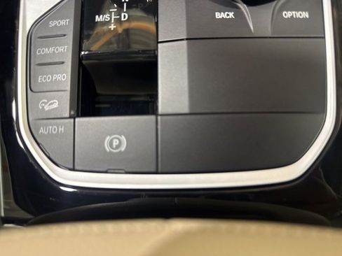 Certified 2023 BMW X3 xDrive30i w/ Premium Package image 40