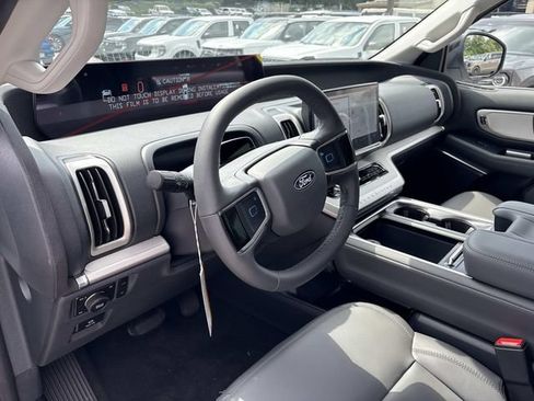New 2027 Ford Expedition Active AWD/4WD image 24