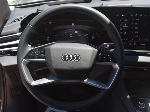 Used 2025 Audi A5 2.0T Premium Plus w/ Premium Plus AWD/4WD image 21