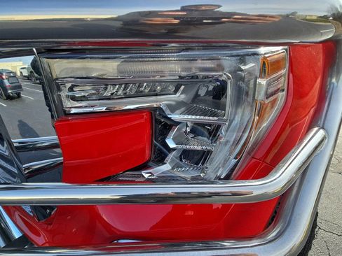 Used 2020 GMC Sierra 1500 SLT w/ SLT Premium Plus Package image 32