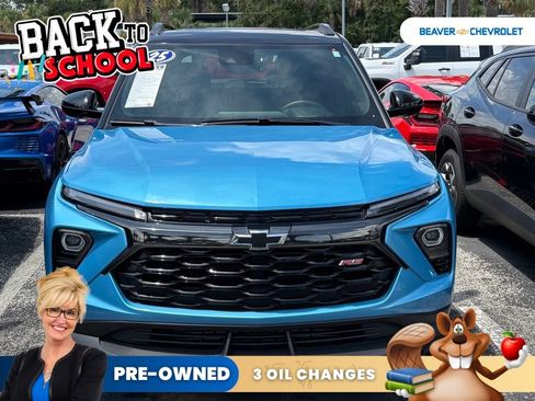 Used 2025 Chevrolet TrailBlazer RS w/ Convenience Package FWD image 3