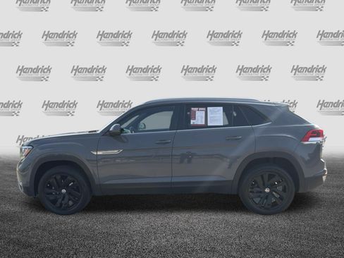 Used 2022 Volkswagen Atlas Cross Sport SE FWD image 7