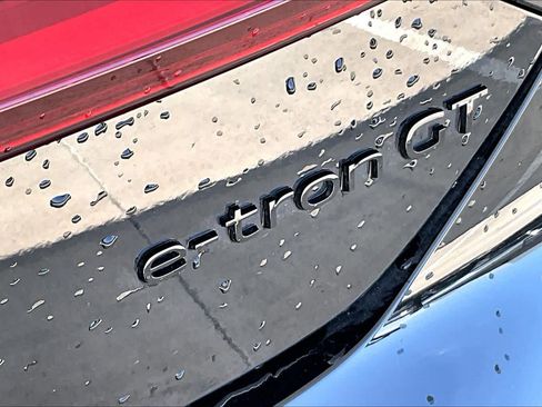 Used 2025 Audi S e-tron GT Premium Plus w/ 21" Wheel Package image 30