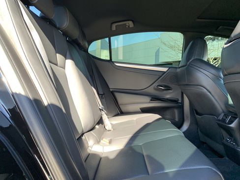 Used 2022 Lexus ES 350 F Sport image 33