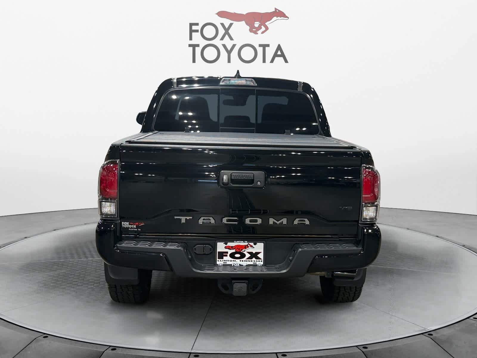 Used 2023 Toyota Tacoma TRD Off-Road w/ Black Out Package (TMS) AWD/4WD image 5