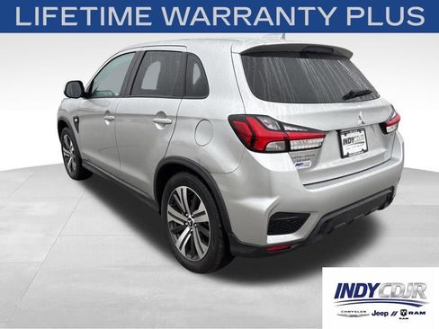 Used 2025 Mitsubishi Outlander Sport LE AWD/4WD image 6