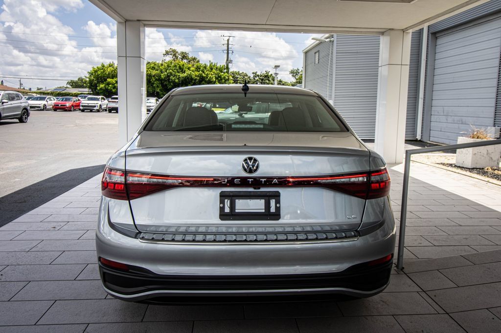Certified 2026 Volkswagen Jetta SE FWD image 16