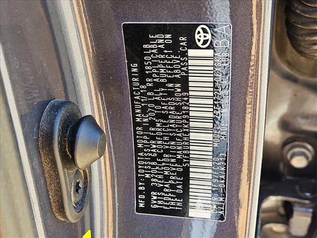Used 2019 Toyota Corolla SE FWD image 23