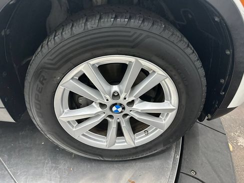 Used 2015 BMW X5 xDrive35i AWD/4WD image 9