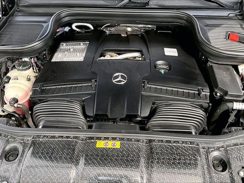 Certified 2024 Mercedes-Benz GLE 580 4MATIC image 32