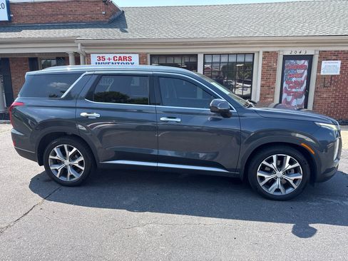 Used 2020 Hyundai Palisade SEL w/ Convenience Package AWD/4WD image 3