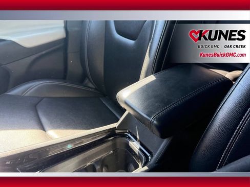 Used 2025 Jeep Compass Limited AWD/4WD image 17