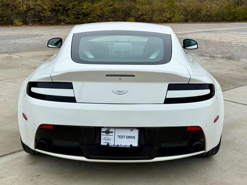 Used 2015 Aston Martin V8 Vantage GT image 5