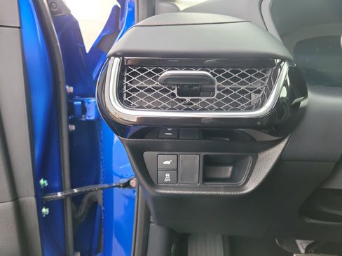 Used 2025 Acura ADX A-Spec image 21