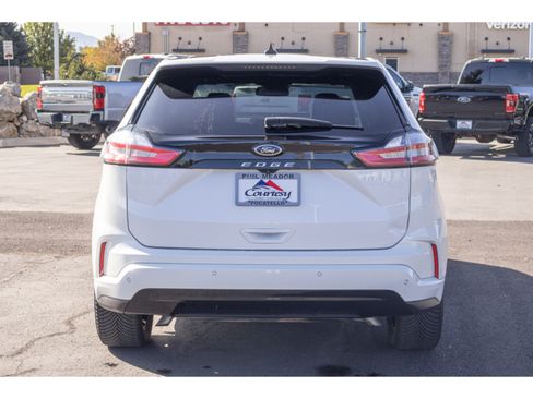 Used 2022 Ford Edge ST-Line AWD/4WD image 4