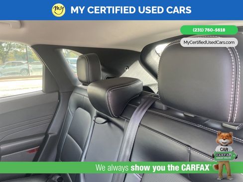 Used 2023 Ford Escape Platinum image 12