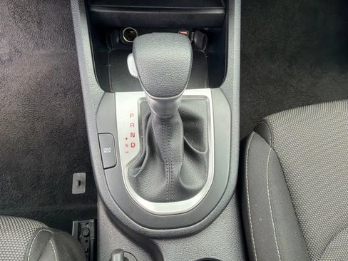 Used 2024 Kia Forte LXS FWD image 18
