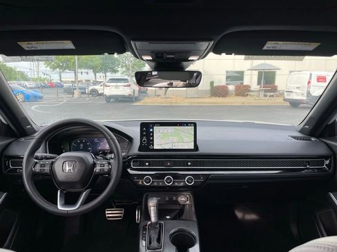 Used 2026 Honda Civic Sport Touring image 5