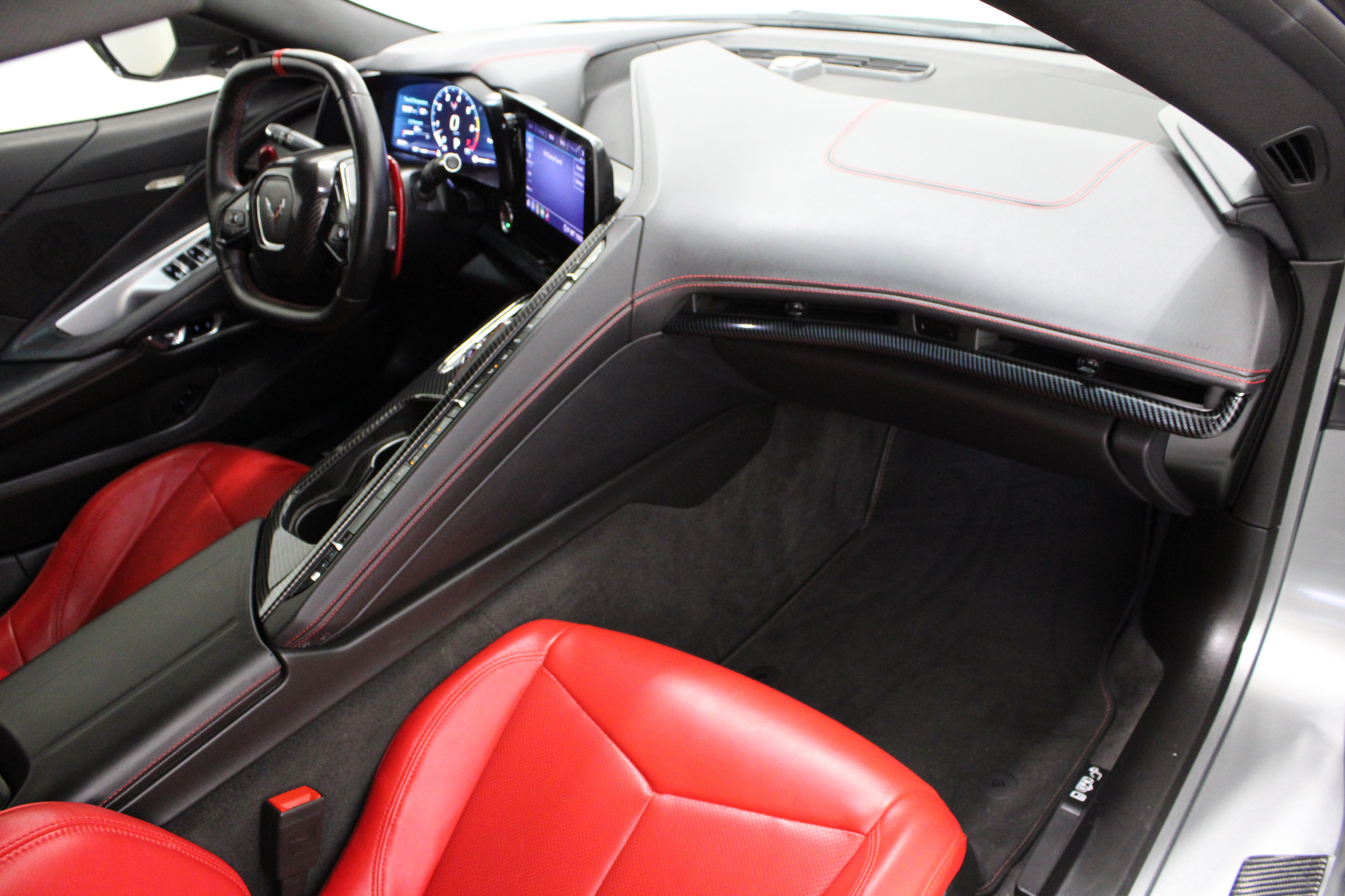 Used 2023 Chevrolet Corvette Stingray Convertible w/ Z51 Performance Package RWD image 27