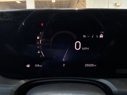 Used 2025 Buick Encore GX Preferred FWD image 35