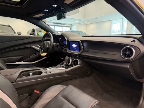 Used 2024 Chevrolet Camaro LT w/ RS Package image 7