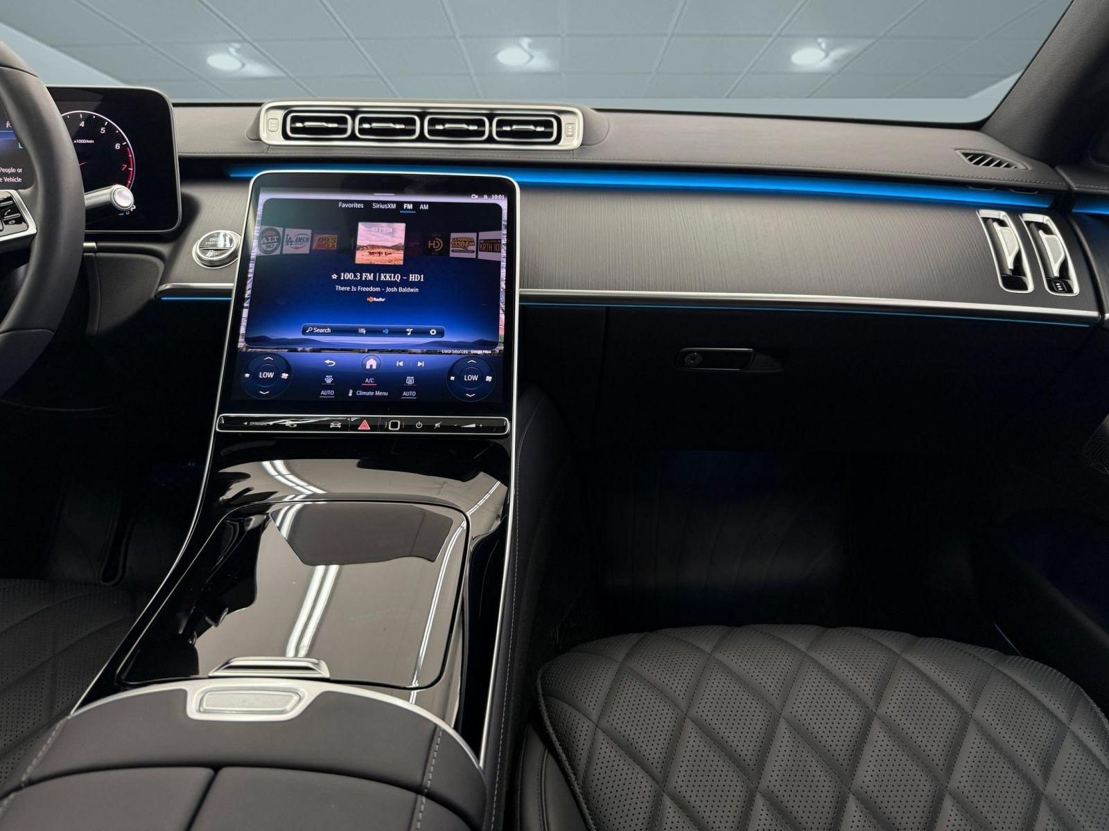 Used 2025 Mercedes-Benz S 580 4MATIC Sedan image 31