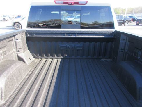 New 2026 GMC Sierra 1500 AT4 image 6