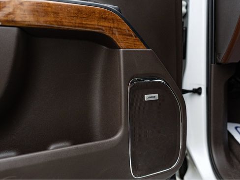 Used 2019 Chevrolet Silverado 3500 High Country w/ Duramax Plus Package image 11