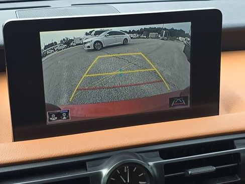 Used 2025 Lexus IS 350 F Sport RWD image 33
