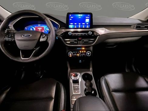 Used 2021 Ford Escape Titanium AWD/4WD image 19
