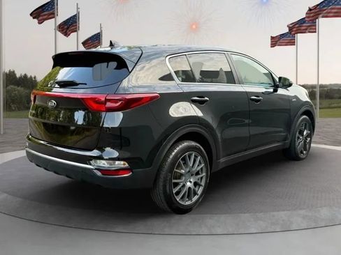 Used 2022 Kia Sportage LX w/ LX AWD Value Edition Package image 5