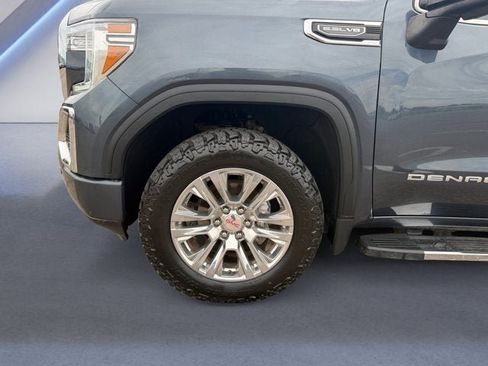 Used 2021 GMC Sierra 1500 Denali w/ Technology Package AWD/4WD image 14