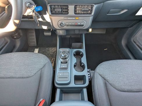 New 2025 Ford Maverick XL image 19