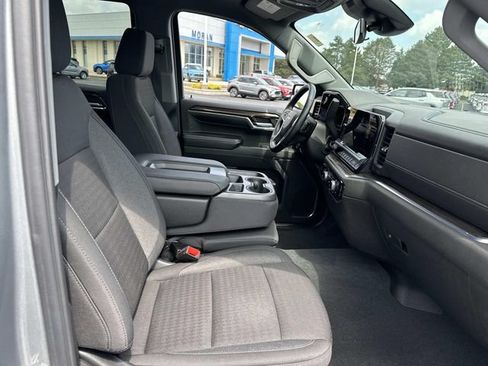 Certified 2024 Chevrolet Silverado 1500 LT AWD/4WD image 25