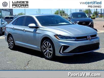 Certified 2025 Volkswagen Jetta SE
