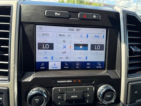 Used 2019 Ford F150 Lariat image 30