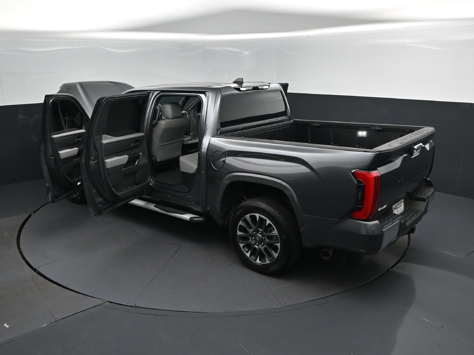 Used 2026 Toyota Tundra Limited w/ Power Package AWD/4WD image 2
