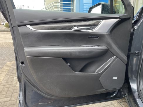 Used 2023 Cadillac XT6 Sport w/ Technology Package image 15