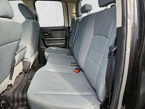 Used 2018 RAM 1500 Express w/ Express Value Package image 18