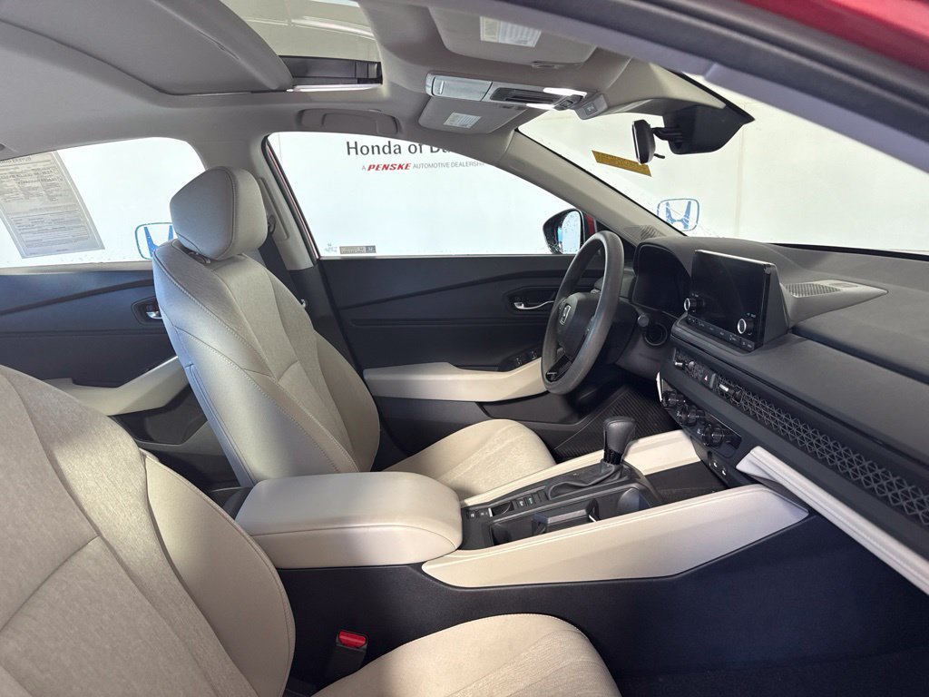 Used 2024 Honda Accord EX image 6